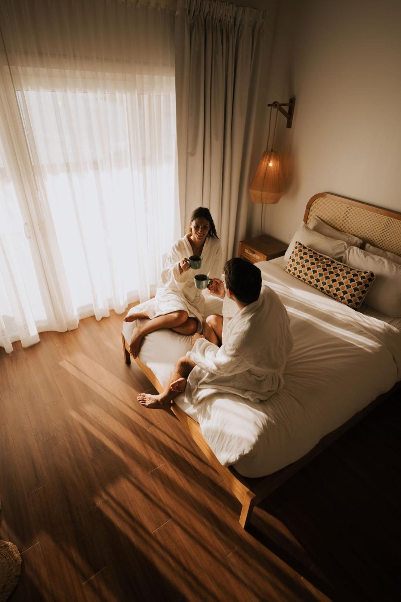 The Beach House Boutique Hotel เวสต์เอนด์ ภายนอก รูปภาพ
