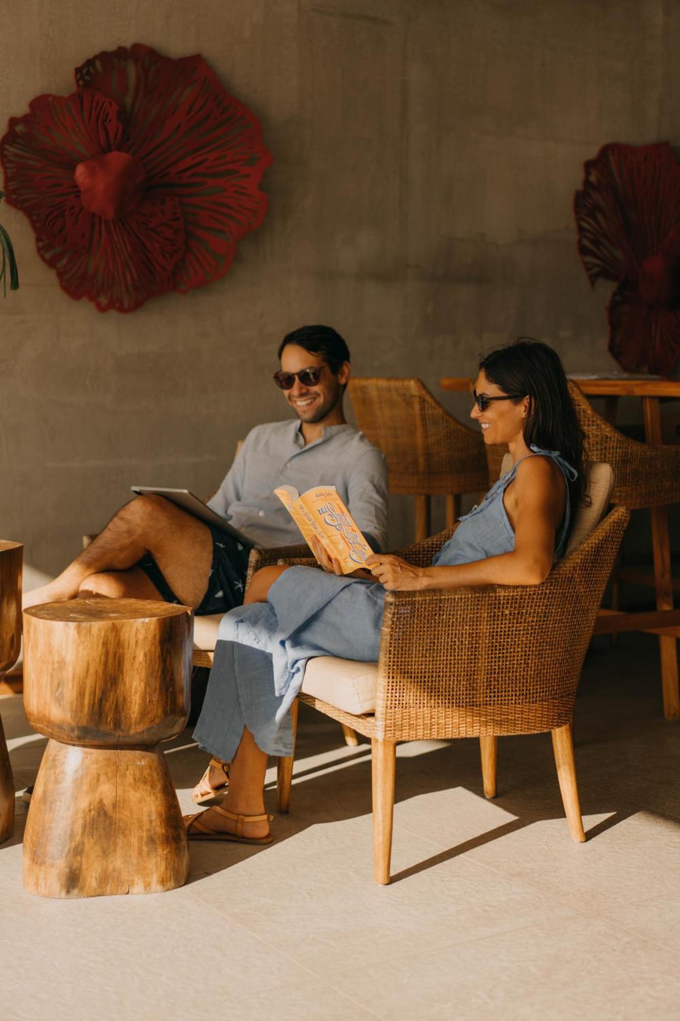The Beach House Boutique Hotel เวสต์เอนด์ ภายนอก รูปภาพ